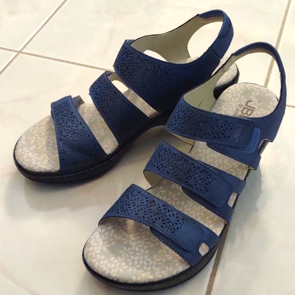 Jambu 8.5M Blue & Black Shoes